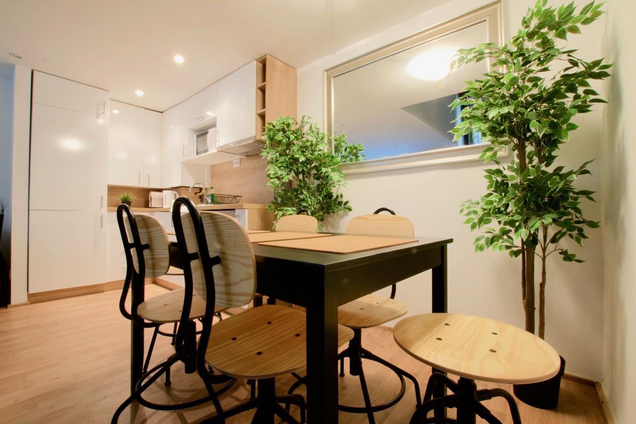 Standard Apartment By Hi5 - Terez 29 Boedapest Buitenkant foto